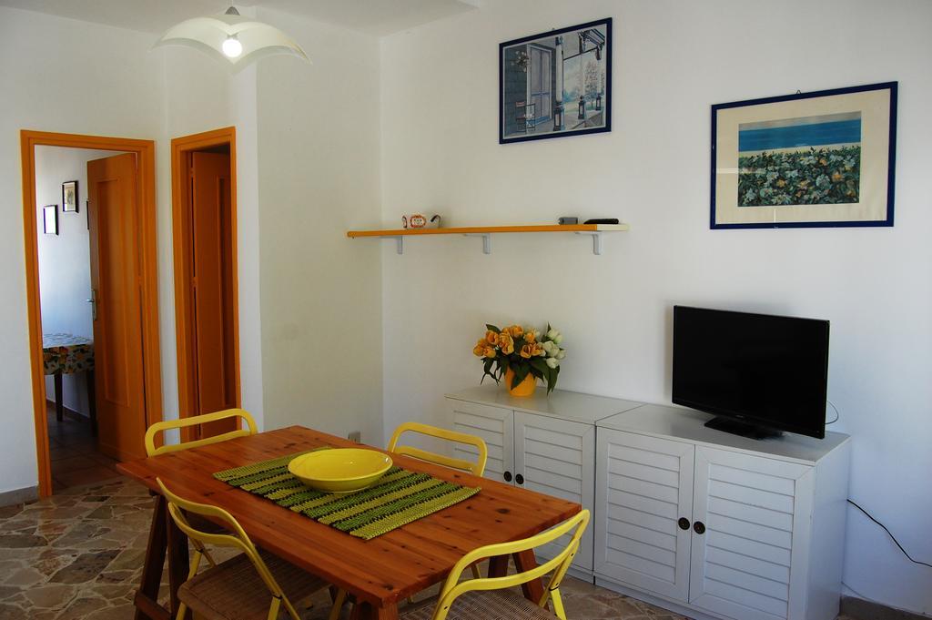 Appartamento I Tre Golfi San Vito Lo Capo Camera foto