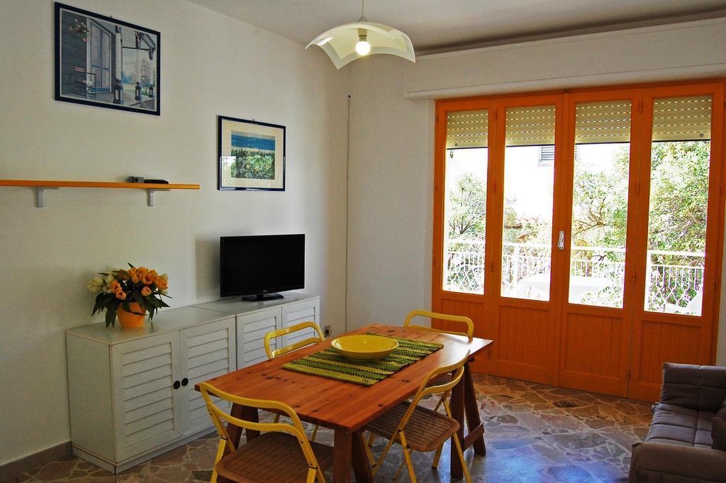 Appartamento I Tre Golfi San Vito Lo Capo Camera foto